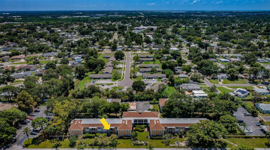 Your Very Own Florida Oasis Awaits! Located In Bardmoor Golf And Tennis Club!