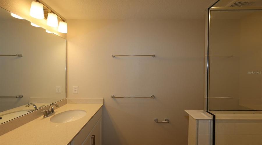 Orlando, Florida 32822, 3 Bedroom Bedrooms, ,2 Bathroombathrooms,Residential,For Sale,Fellow Wagon,0,Mfro6434118