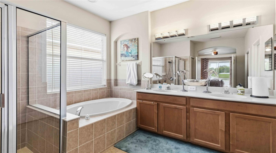 Apollo Beach, Florida 33572, 3 Bedroom Bedrooms, ,2 Bathroombathrooms,Residential,For Sale,Durham Shore,0,Mfrtb8541134