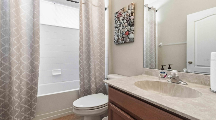 Apollo Beach, Florida 33572, 3 Bedroom Bedrooms, ,2 Bathroombathrooms,Residential,For Sale,Durham Shore,0,Mfrtb8541134