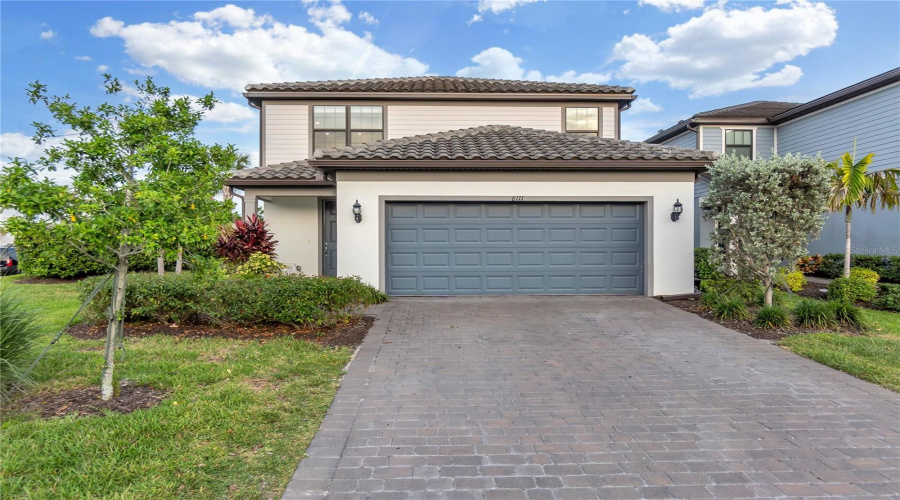 Lakewood Ranch, Florida 34211, 4 Bedroom Bedrooms, ,3 Bathroombathrooms,Residential,For Sale,Bluestar,0,Mfra4691201