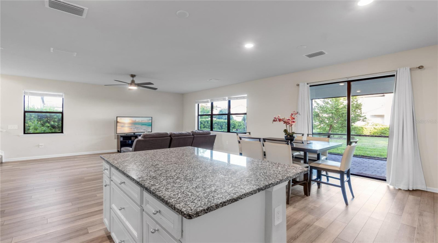 Lakewood Ranch, Florida 34211, 4 Bedroom Bedrooms, ,3 Bathroombathrooms,Residential,For Sale,Bluestar,0,Mfra4691201