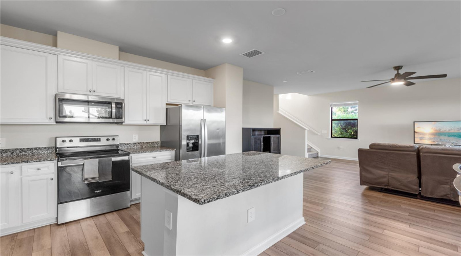 Lakewood Ranch, Florida 34211, 4 Bedroom Bedrooms, ,3 Bathroombathrooms,Residential,For Sale,Bluestar,0,Mfra4691201