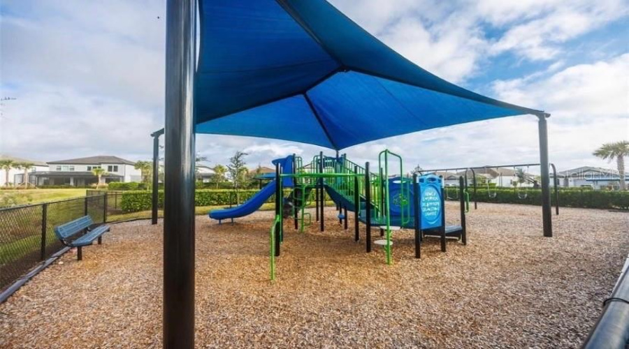 Lakewood Ranch, Florida 34211, 4 Bedroom Bedrooms, ,3 Bathroombathrooms,Residential,For Sale,Bluestar,0,Mfra4691201