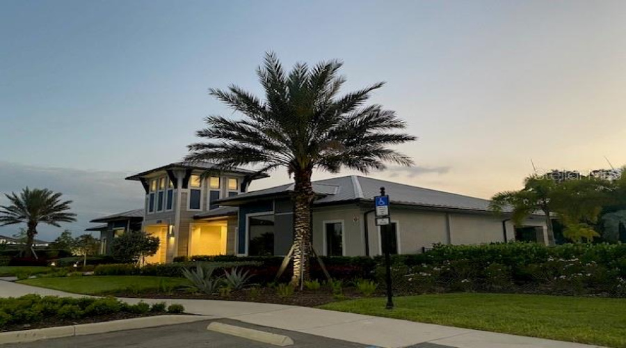 Lakewood Ranch, Florida 34211, 4 Bedroom Bedrooms, ,3 Bathroombathrooms,Residential,For Sale,Bluestar,0,Mfra4691201