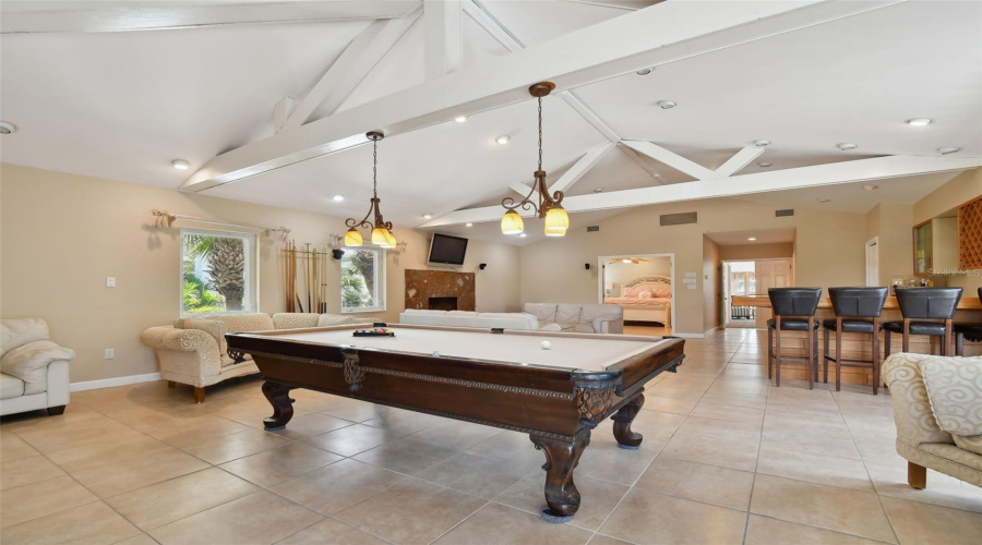 Belleair Beach, Florida 33786, 6 Bedroom Bedrooms, ,5 Bathroombathrooms,Residential,For Sale,Gulf,0,Mfrtb8542071