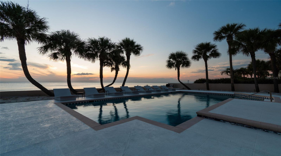 Belleair Beach, Florida 33786, 6 Bedroom Bedrooms, ,5 Bathroombathrooms,Residential,For Sale,Gulf,0,Mfrtb8542071