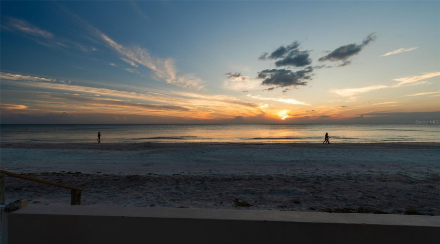 Belleair Beach, Florida 33786, 6 Bedroom Bedrooms, ,5 Bathroombathrooms,Residential,For Sale,Gulf,0,Mfrtb8542071