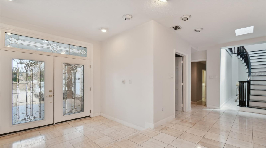 Belleair Beach, Florida 33786, 6 Bedroom Bedrooms, ,5 Bathroombathrooms,Residential,For Sale,Gulf,0,Mfrtb8542071