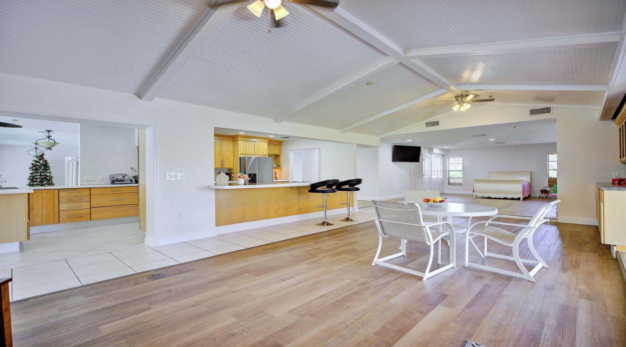 Sebring, Florida 33872, 3 Bedroom Bedrooms, ,3 Bathroombathrooms,Residential,For Sale,Sunrise,0,Mfrom731030