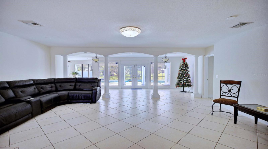 Sebring, Florida 33872, 3 Bedroom Bedrooms, ,3 Bathroombathrooms,Residential,For Sale,Sunrise,0,Mfrom731030