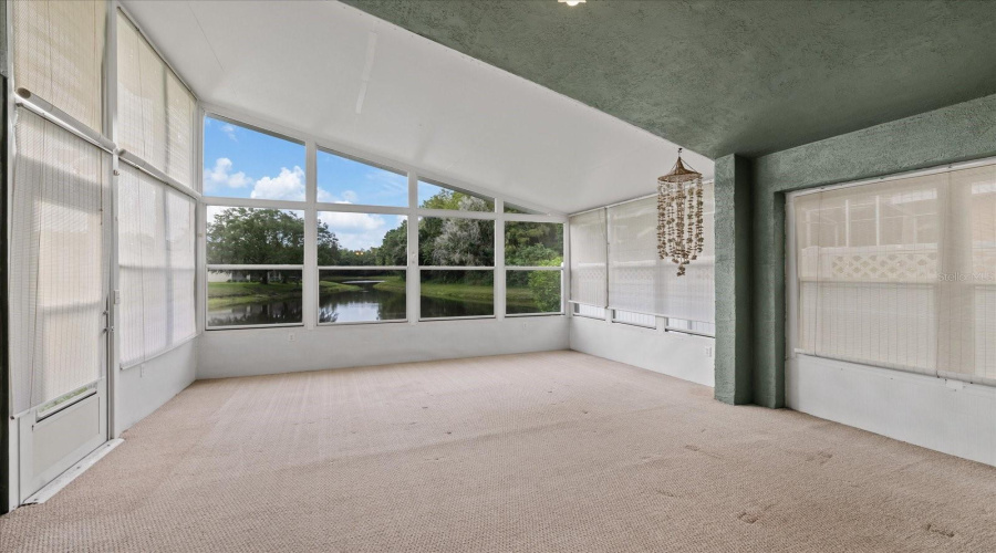 New Port Richey, Florida 34653, 3 Bedroom Bedrooms, ,2 Bathroombathrooms,Residential,For Sale,Stones River,0,Mfrw7888896