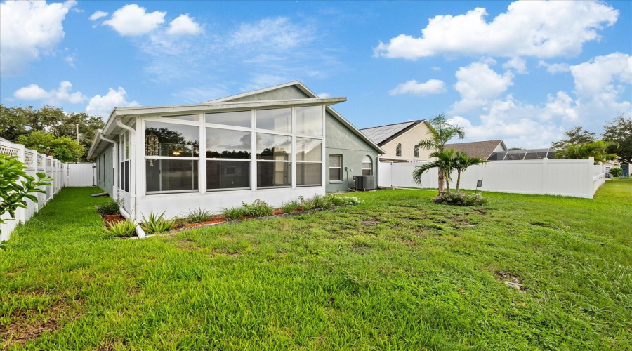 New Port Richey, Florida 34653, 3 Bedroom Bedrooms, ,2 Bathroombathrooms,Residential,For Sale,Stones River,0,Mfrw7888896
