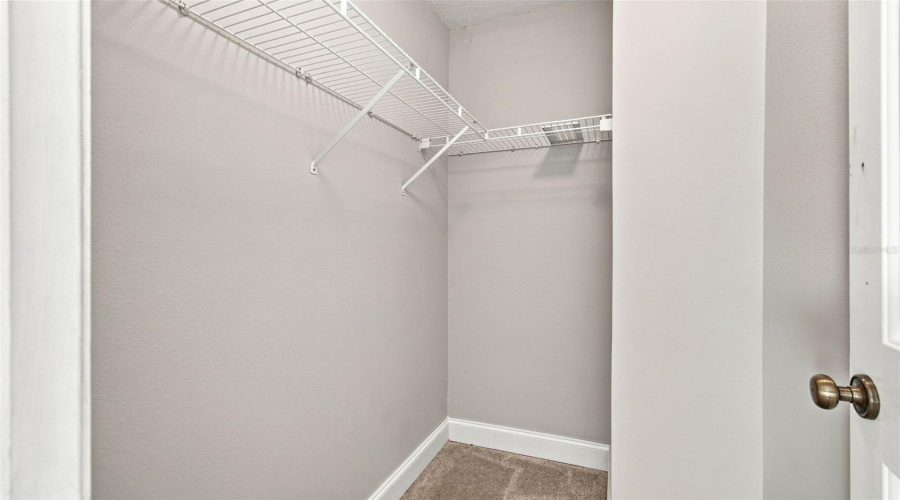 Tampa, Florida 33635, 2 Bedroom Bedrooms, ,1 Bathroombathrooms,Residential,For Sale,Country White,0,Mfrtb8542335