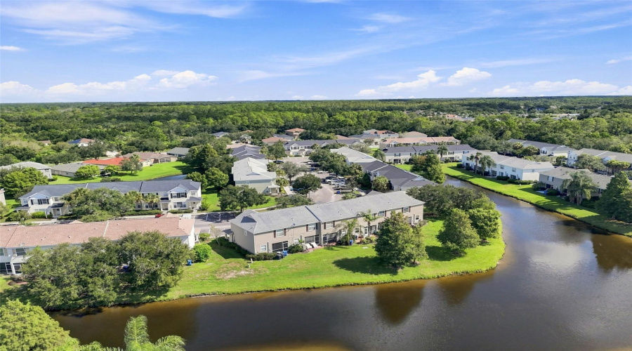 Tampa, Florida 33635, 2 Bedroom Bedrooms, ,1 Bathroombathrooms,Residential,For Sale,Country White,0,Mfrtb8542335