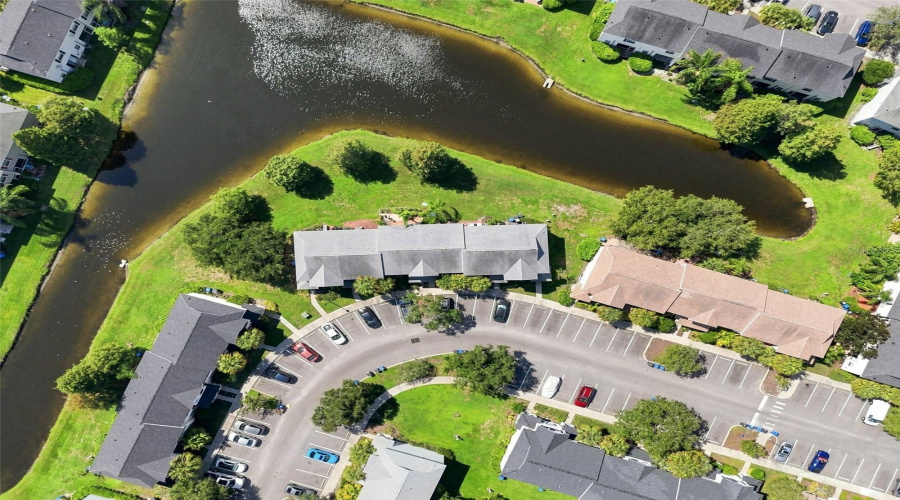 Tampa, Florida 33635, 2 Bedroom Bedrooms, ,1 Bathroombathrooms,Residential,For Sale,Country White,0,Mfrtb8542335