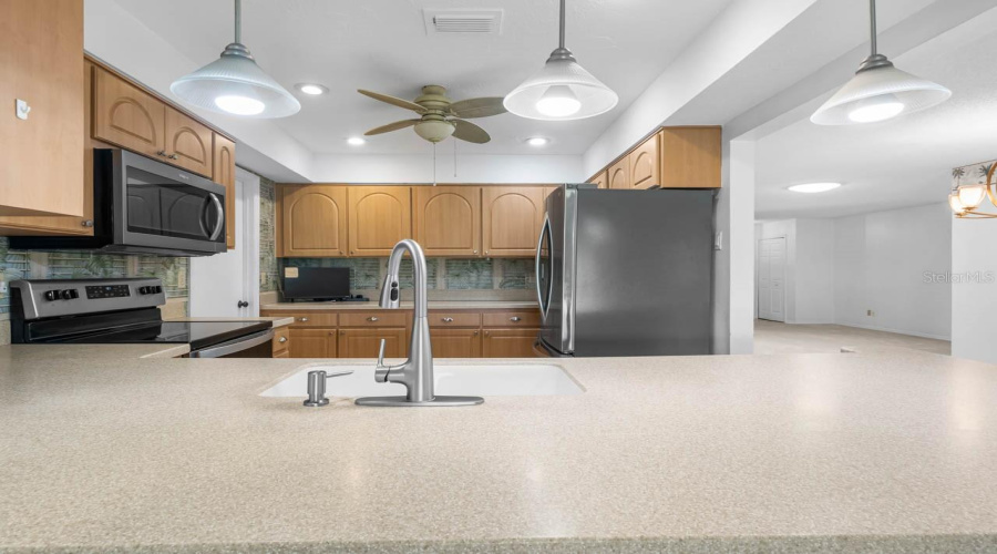 Sun City Center, Florida 33573, 2 Bedroom Bedrooms, ,2 Bathroombathrooms,Residential,For Sale,Ardmore,0,Mfrtb8542224