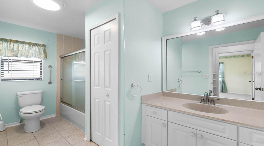 Bathroom 2