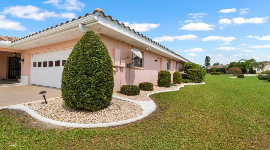 Sun City Center, Florida 33573, 2 Bedroom Bedrooms, ,2 Bathroombathrooms,Residential,For Sale,Ardmore,0,Mfrtb8542224