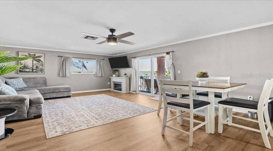 St Petersburg, Florida 33711, 2 Bedroom Bedrooms, ,2 Bathroombathrooms,Residential,For Sale,Sunshine Skyway,0,Mfrtb8541989