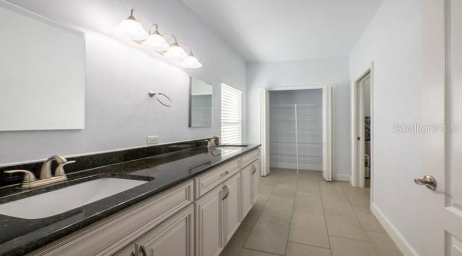 Newberry, Florida 32669, 3 Bedroom Bedrooms, ,2 Bathroombathrooms,Residential,For Sale,11,0,Mfrgc542993