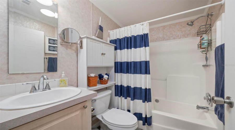 Guest Bathroom