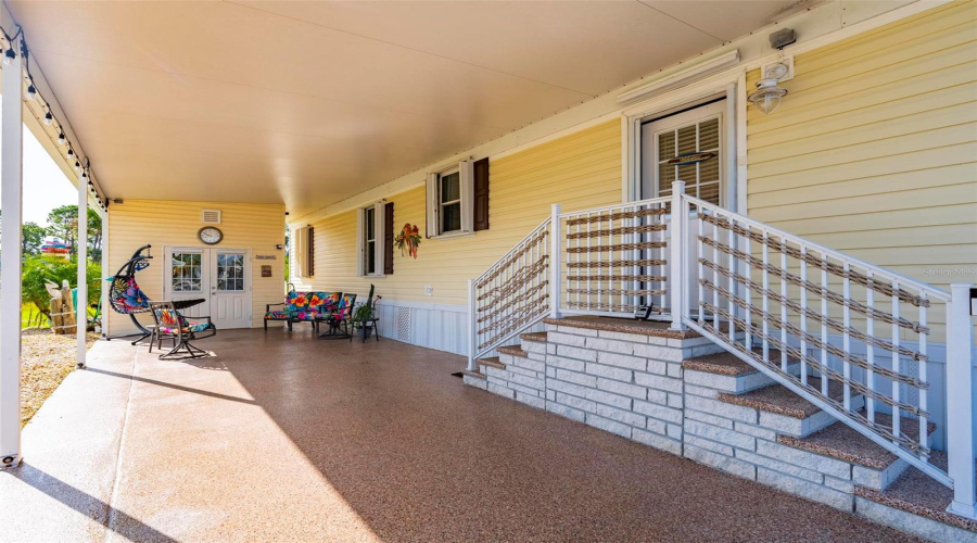 Port Charlotte, Florida 33980, 2 Bedroom Bedrooms, ,2 Bathroombathrooms,Residential,For Sale,Kings,0,Mfrc7529954