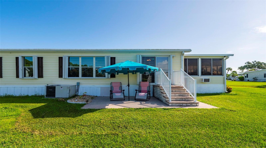 Port Charlotte, Florida 33980, 2 Bedroom Bedrooms, ,2 Bathroombathrooms,Residential,For Sale,Kings,0,Mfrc7529954