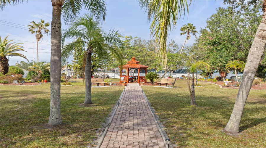 Port Charlotte, Florida 33980, 2 Bedroom Bedrooms, ,2 Bathroombathrooms,Residential,For Sale,Kings,0,Mfrc7529954