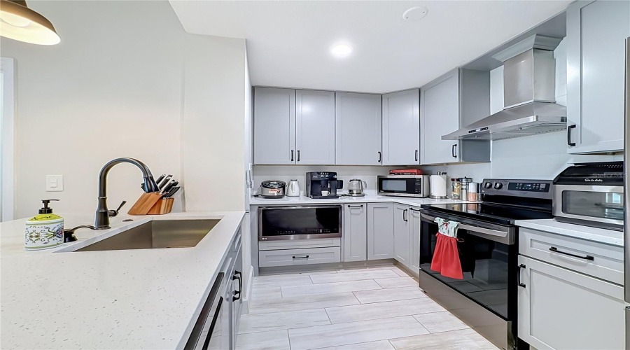 Bradenton, Florida 34207, 4 Bedroom Bedrooms, ,3 Bathroombathrooms,Residential,For Sale,Georgia,0,Mfra4704093