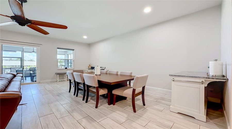 Bradenton, Florida 34207, 4 Bedroom Bedrooms, ,3 Bathroombathrooms,Residential,For Sale,Georgia,0,Mfra4704093