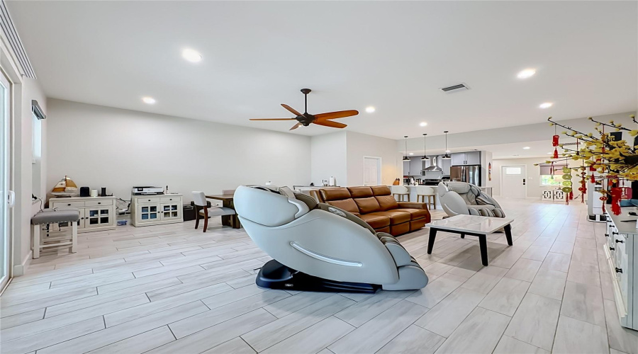 Bradenton, Florida 34207, 4 Bedroom Bedrooms, ,3 Bathroombathrooms,Residential,For Sale,Georgia,0,Mfra4704093