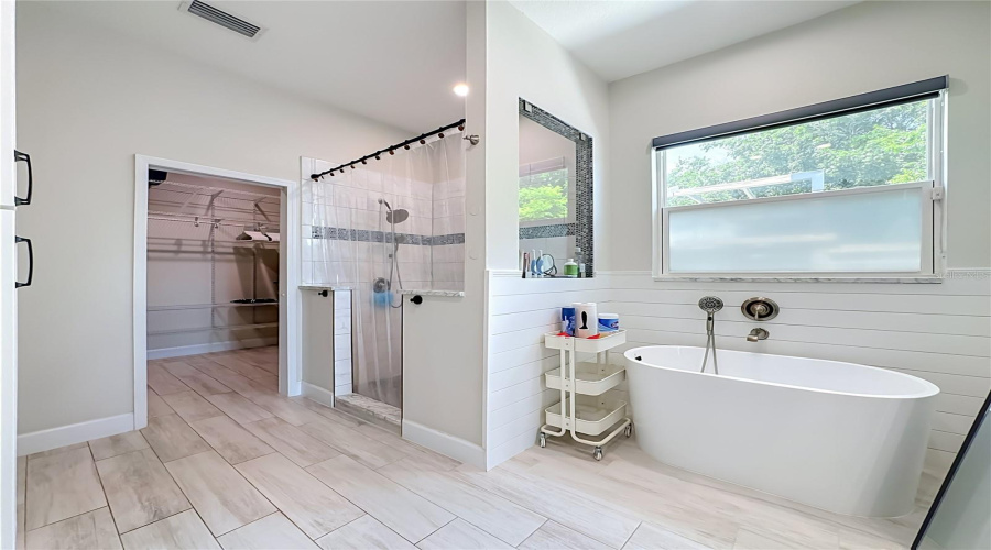 Bradenton, Florida 34207, 4 Bedroom Bedrooms, ,3 Bathroombathrooms,Residential,For Sale,Georgia,0,Mfra4704093