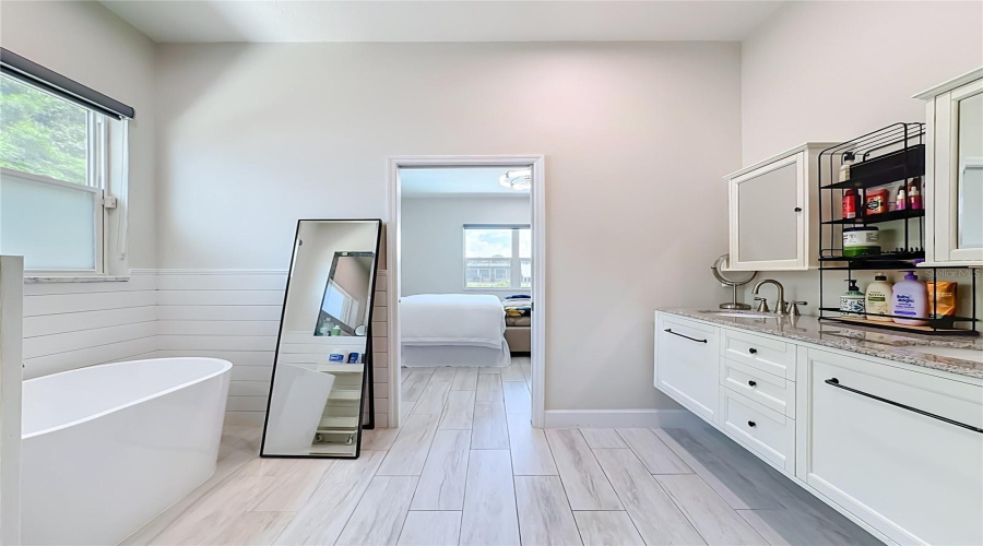 Bradenton, Florida 34207, 4 Bedroom Bedrooms, ,3 Bathroombathrooms,Residential,For Sale,Georgia,0,Mfra4704093