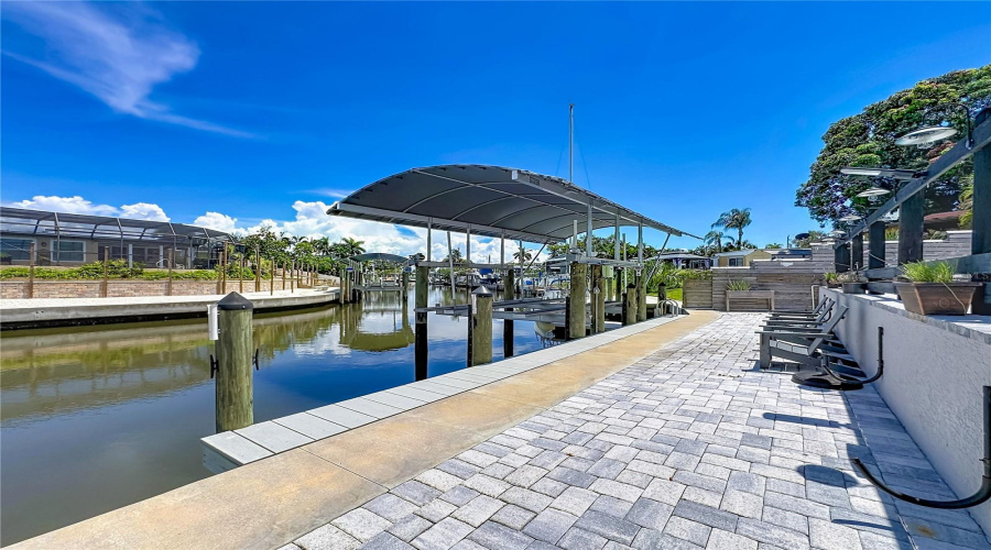 Bradenton, Florida 34207, 4 Bedroom Bedrooms, ,3 Bathroombathrooms,Residential,For Sale,Georgia,0,Mfra4704093