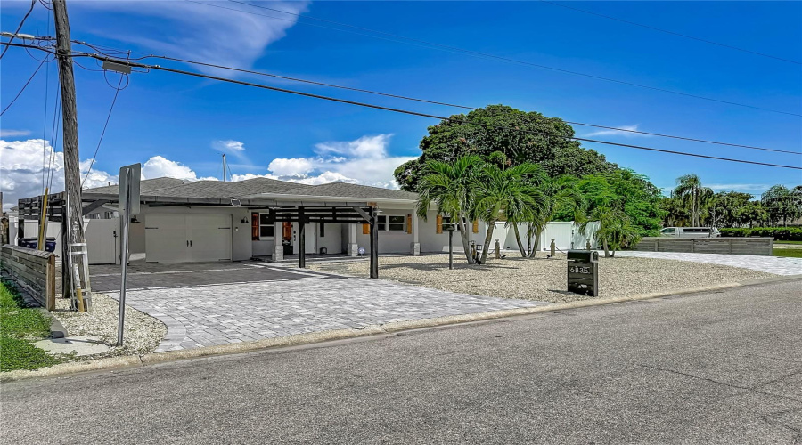 Bradenton, Florida 34207, 4 Bedroom Bedrooms, ,3 Bathroombathrooms,Residential,For Sale,Georgia,0,Mfra4704093