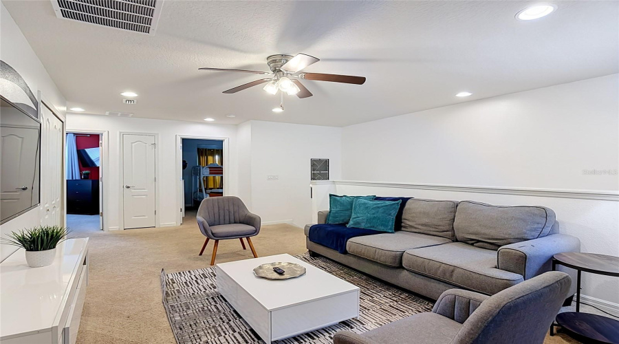 Kissimmee, Florida 34747, 5 Bedroom Bedrooms, ,4 Bathroombathrooms,Residential,For Sale,Geneve,0,Mfro6436535