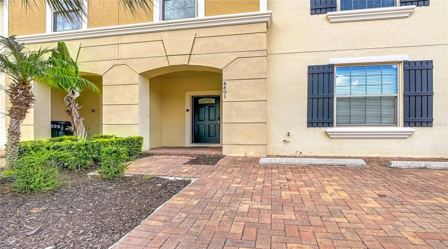 Kissimmee, Florida 34747, 5 Bedroom Bedrooms, ,4 Bathroombathrooms,Residential,For Sale,Geneve,0,Mfro6436535