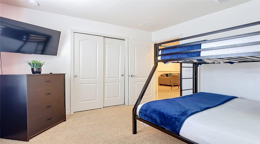 Kissimmee, Florida 34747, 5 Bedroom Bedrooms, ,4 Bathroombathrooms,Residential,For Sale,Geneve,0,Mfro6436535