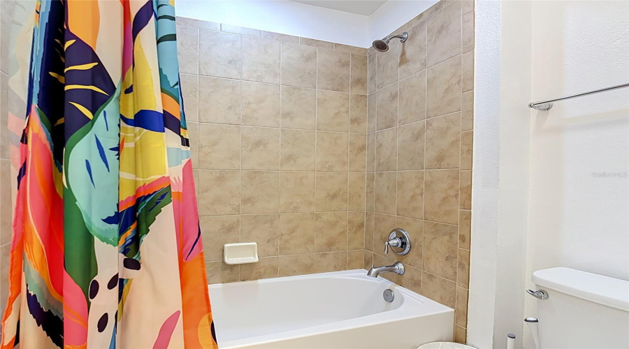 Kissimmee, Florida 34747, 5 Bedroom Bedrooms, ,4 Bathroombathrooms,Residential,For Sale,Geneve,0,Mfro6436535