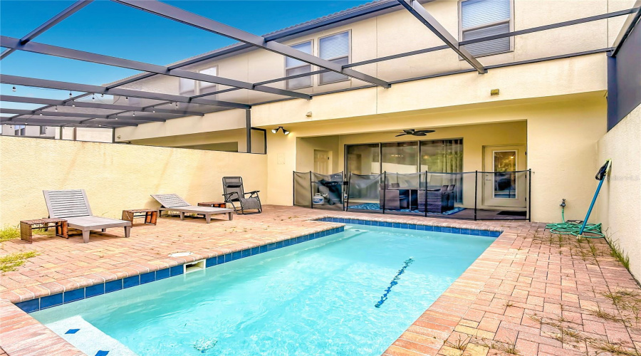 Kissimmee, Florida 34747, 5 Bedroom Bedrooms, ,4 Bathroombathrooms,Residential,For Sale,Geneve,0,Mfro6436535