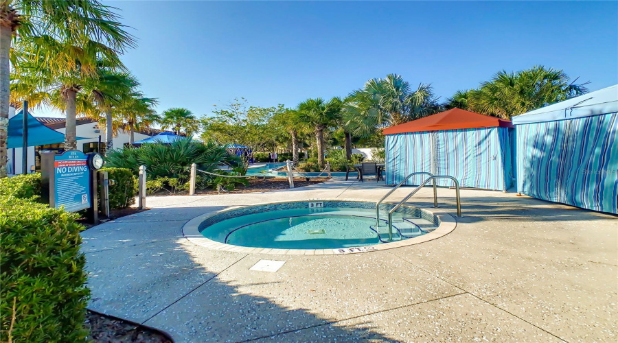 Kissimmee, Florida 34747, 5 Bedroom Bedrooms, ,4 Bathroombathrooms,Residential,For Sale,Geneve,0,Mfro6436535