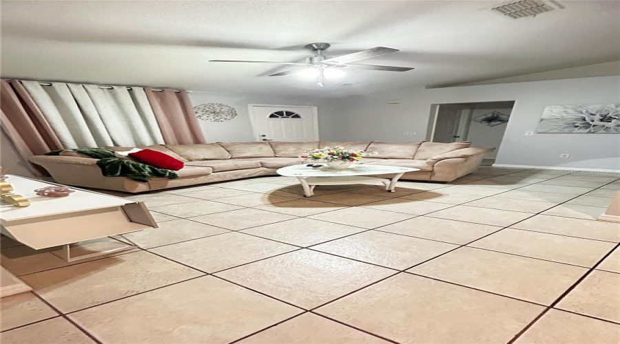 Poinciana, Florida 34759, 3 Bedroom Bedrooms, ,2 Bathroombathrooms,Residential,For Sale,Bluebill,0,Mfrs5156300