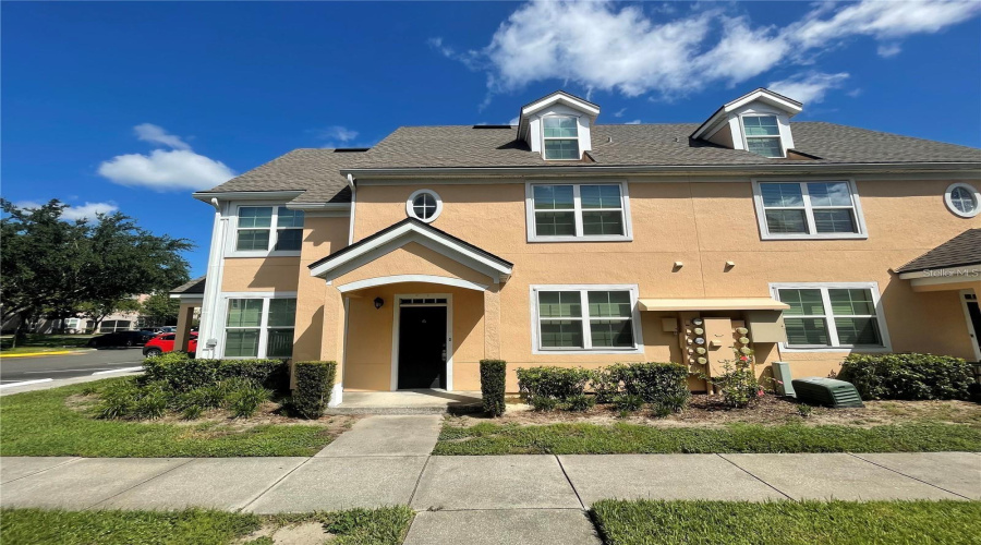 Orlando, Florida 32835, 1 Bedroom Bedrooms, ,1 Bathroombathrooms,Residential,For Sale,Soho,0,Mfro6436583
