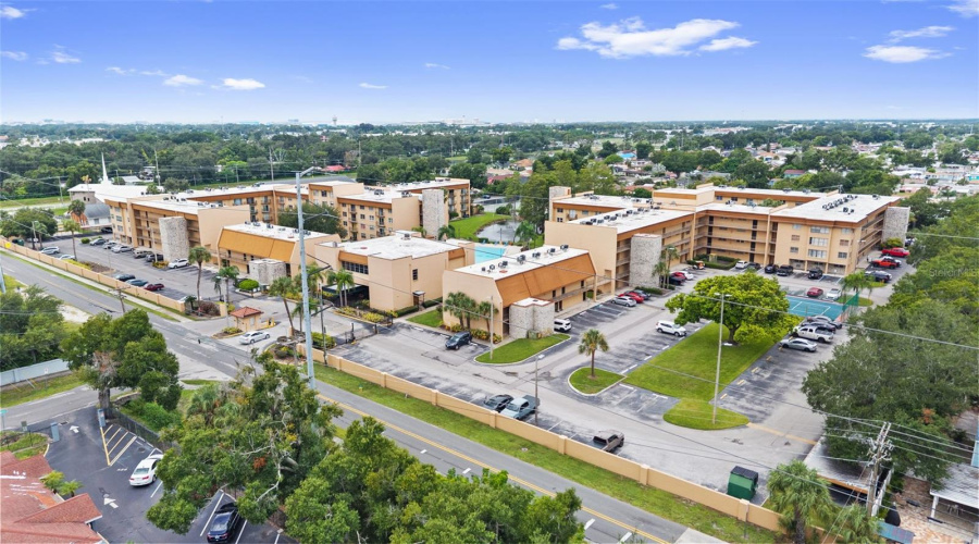 Tampa, Florida 33614, 1 Bedroom Bedrooms, ,1 Bathroombathrooms,Residential,For Sale,Church,0,Mfrtb8542288