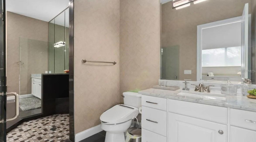 Windermere, Florida 34786, 5 Bedroom Bedrooms, ,6 Bathroombathrooms,Residential,For Sale,Isabella Cir,0,Mfro6436735