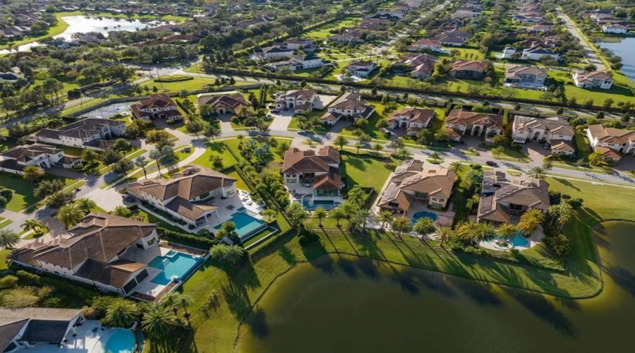 Windermere, Florida 34786, 5 Bedroom Bedrooms, ,6 Bathroombathrooms,Residential,For Sale,Isabella Cir,0,Mfro6436735