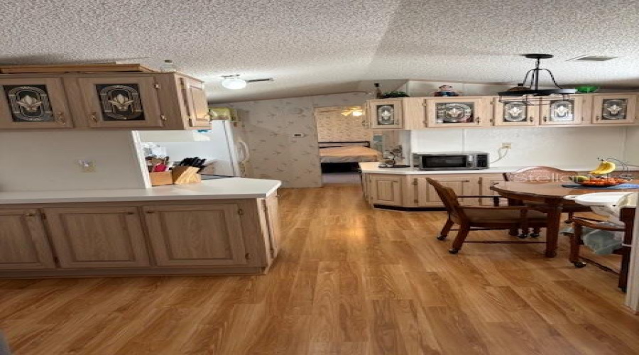 Living/Kitchen