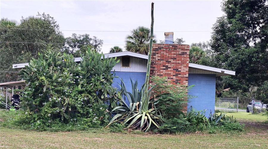 Okahumpka, Florida 34762, 3 Bedroom Bedrooms, ,1 Bathroombathrooms,Residential,For Sale,Main,0,Mfrfc320976