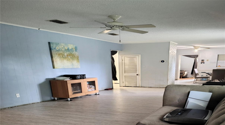 Okahumpka, Florida 34762, 3 Bedroom Bedrooms, ,1 Bathroombathrooms,Residential,For Sale,Main,0,Mfrfc320976